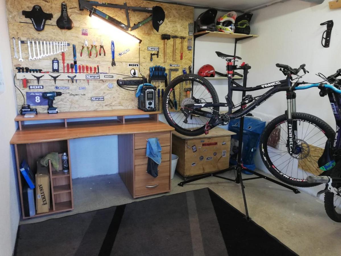 Weixl Schi&Bike Appartements-Bike In&Bike Out Neben Wexl Trails Bikepark St. Corona am Wechsel Exterior foto